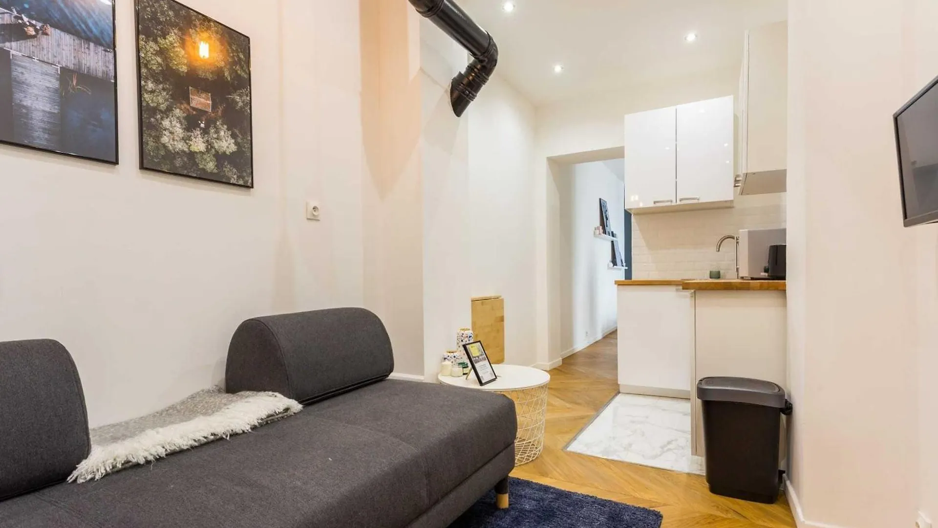 Apartment Cosy Apt -2P- Place De Clichy-Gare Saint Lazarre Paris