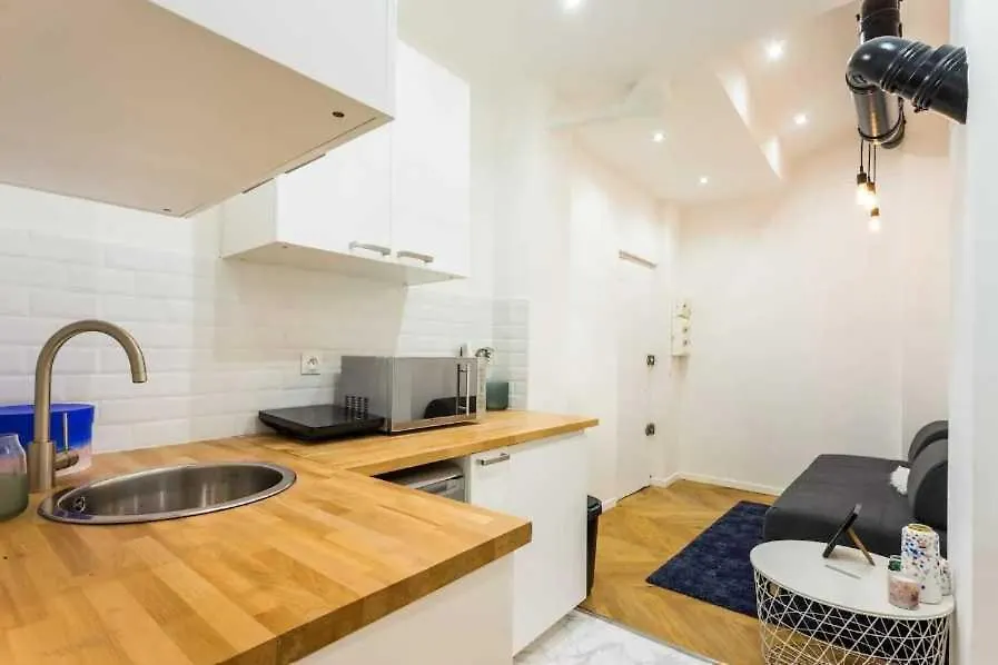 Apartment Cosy Apt -2P- Place De Clichy-Gare Saint Lazarre Paris